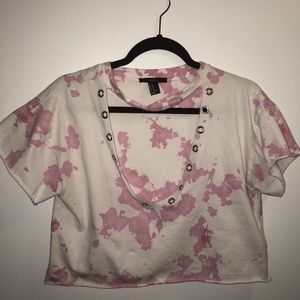 90’s styled crop top